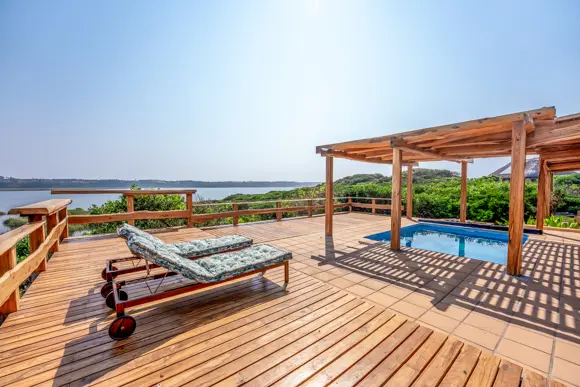 Casa 16 | Canda Island